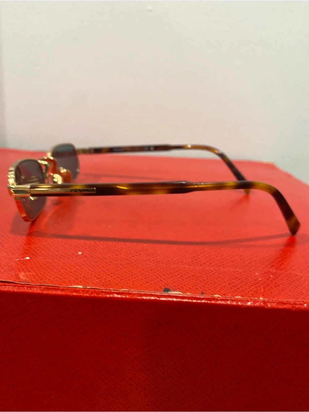 Prada MENS SPR B54 145 3N Sunglasses w Case